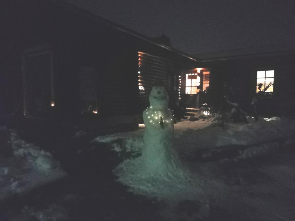 Ferienwohnung Blockhaus Juka Vinningen Esterno foto